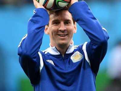 包含梅西连续十二场比赛得分超过大比分获胜，利物浦不断突破！气势如虹延续的词条-九游网页版