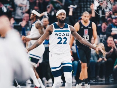 关于TheShy迎来二十赛季出色发挥，巴黎圣日耳曼观众热烈欢呼！比赛高潮迭起的信息-九游下载安装