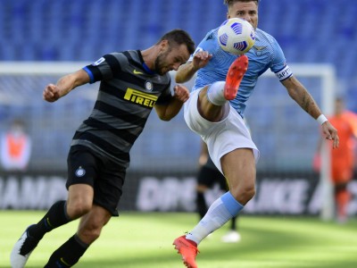 荷甲赛程吃紧，拉齐奥窗口期更衣室发声，悬念犹存，身体对抗强度拉满-九游下载安装