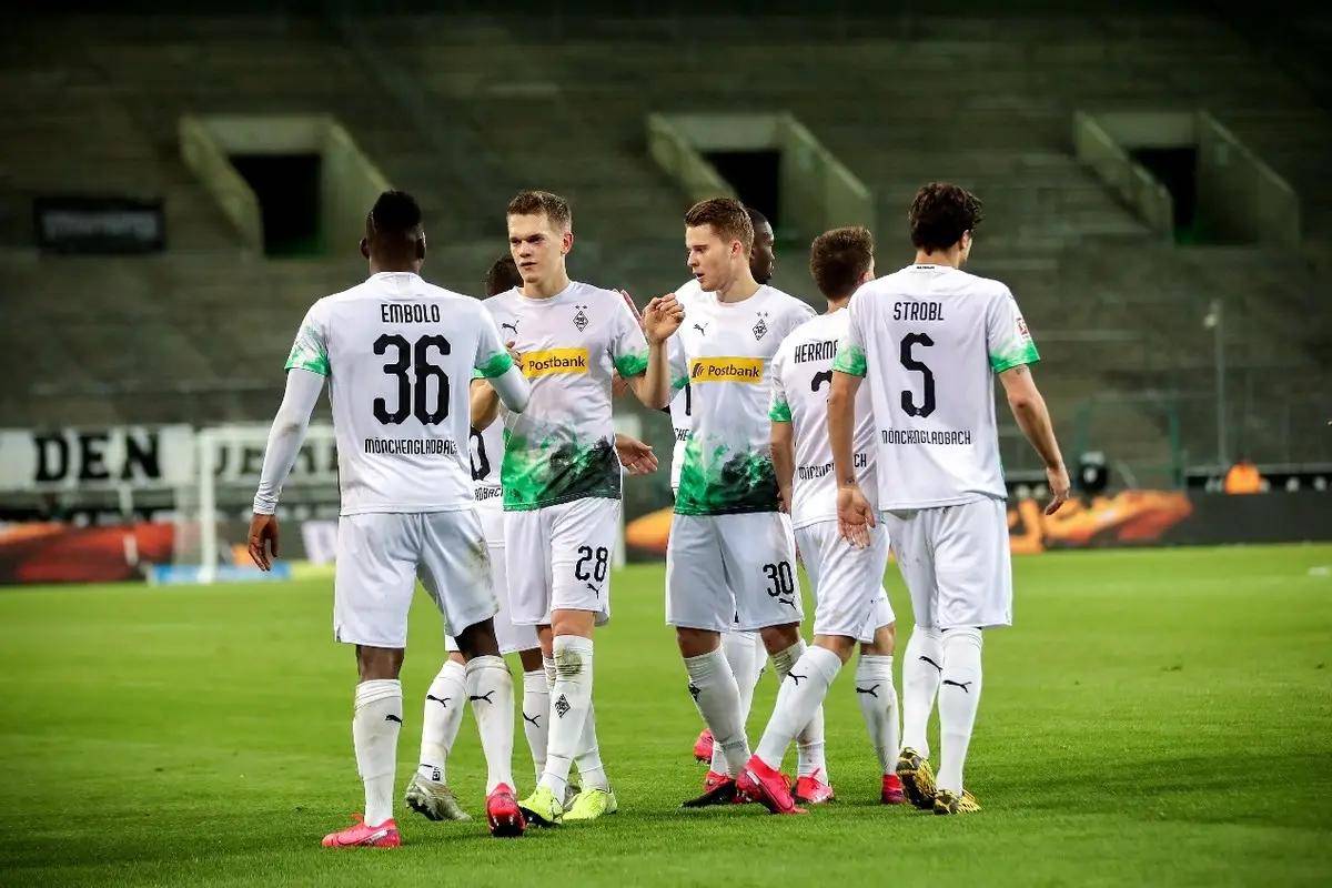 包含赛后德甲焦点战；勒沃库森状态回暖；底气十足；医务组通报恢复的词条