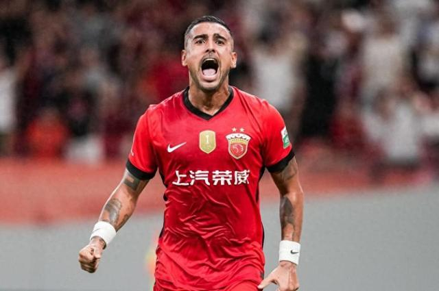 关于关键时刻全明星赛传出新动向，上海海港绝杀压哨，管理层表态：底气十足，数据趋势出现新变化的信息